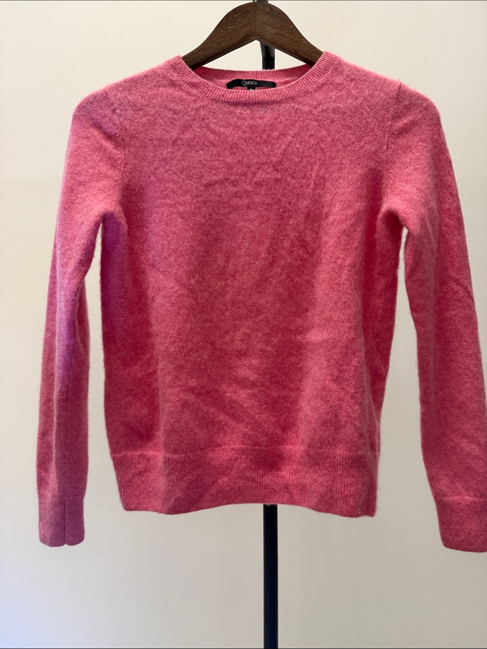 Quince Mongolian Cashmere Bubblegum Pink Sweater | Size M